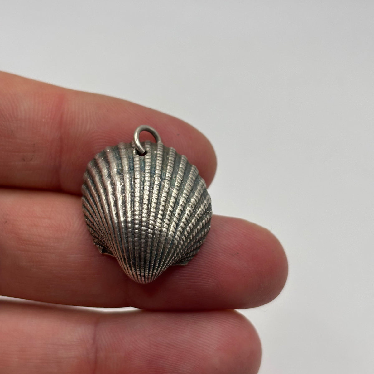 Silver Shell Pendant