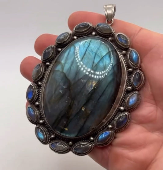 Silver Huge Labradorite Pendant