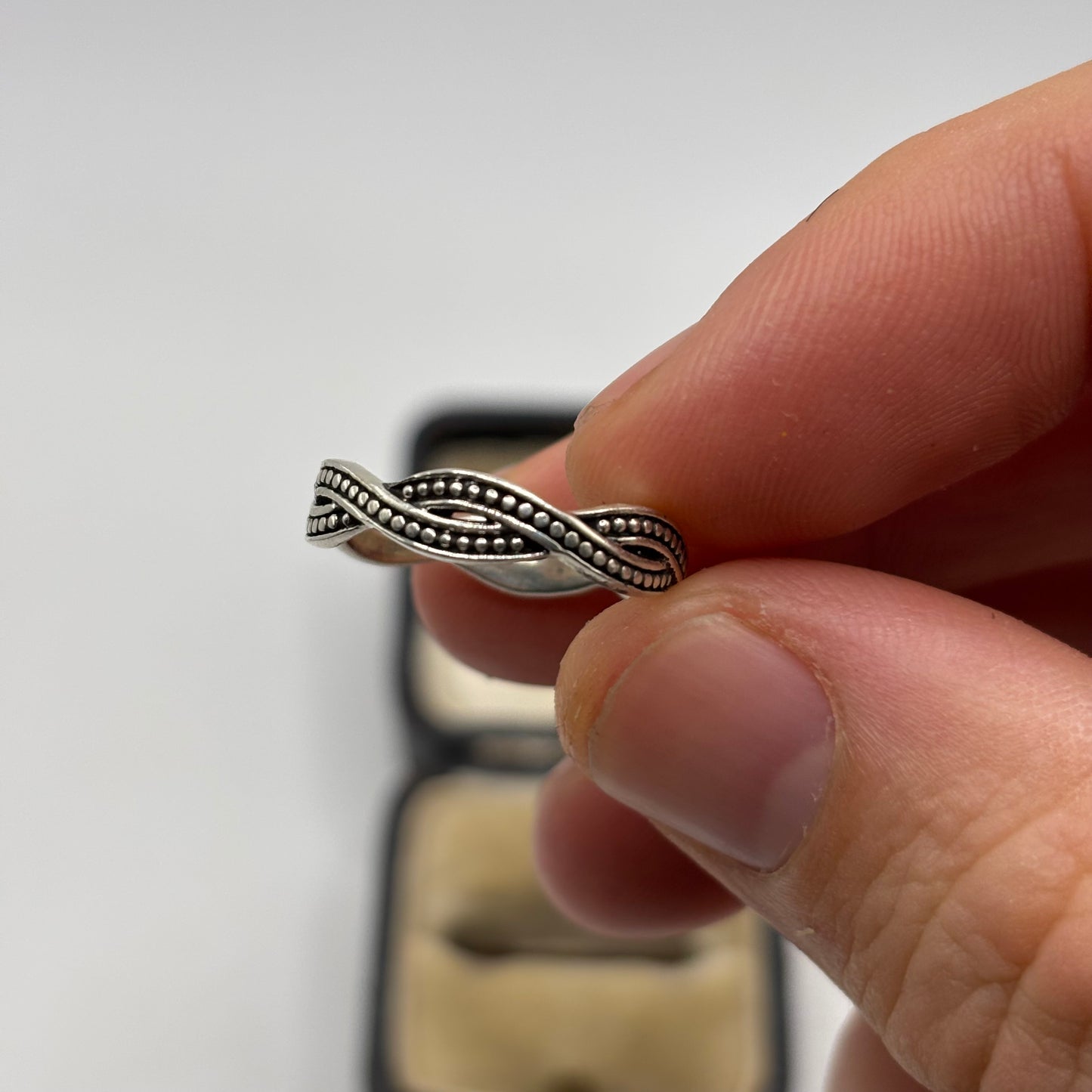 Silver Twisted Band Ring