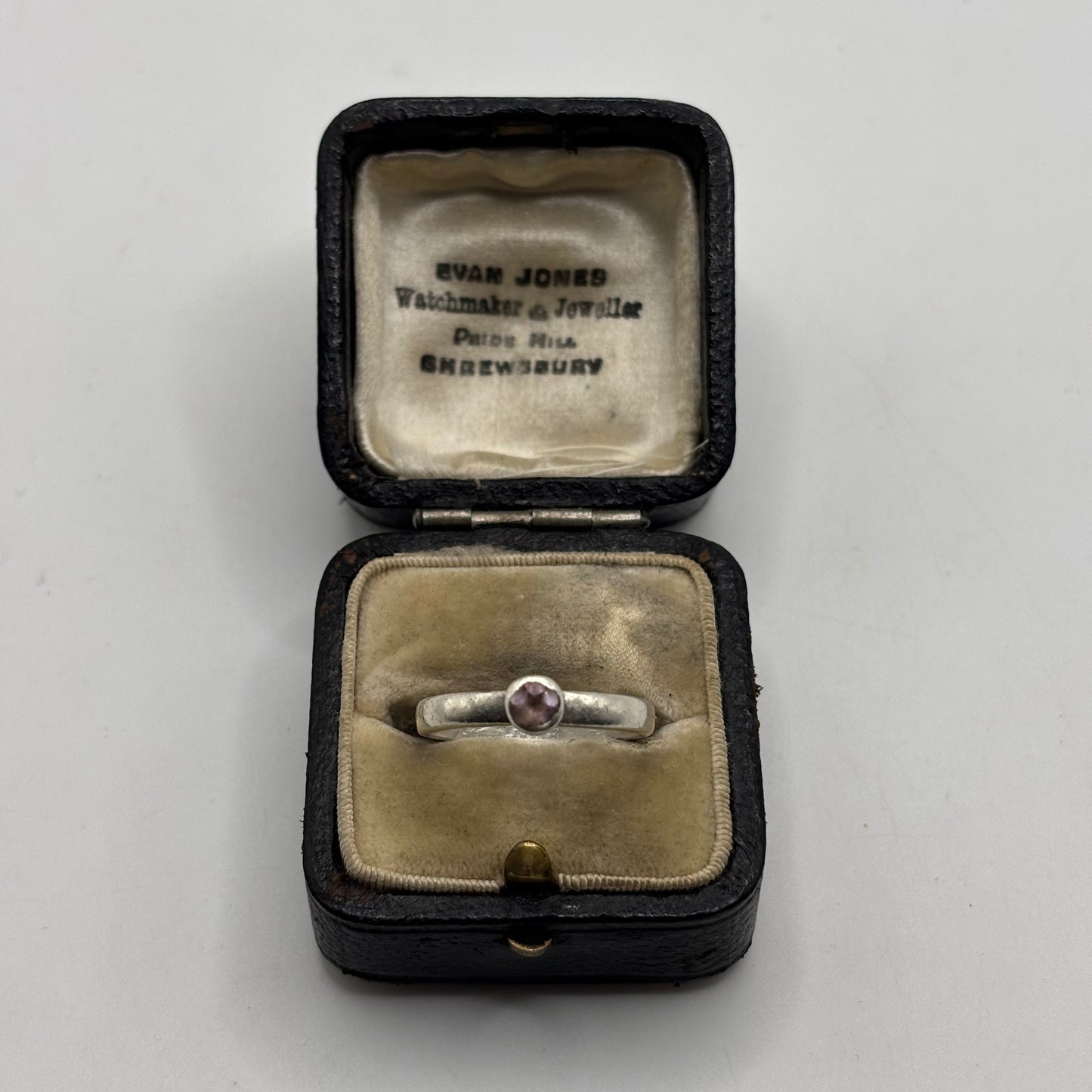 Silver Amethyst Ring (O)