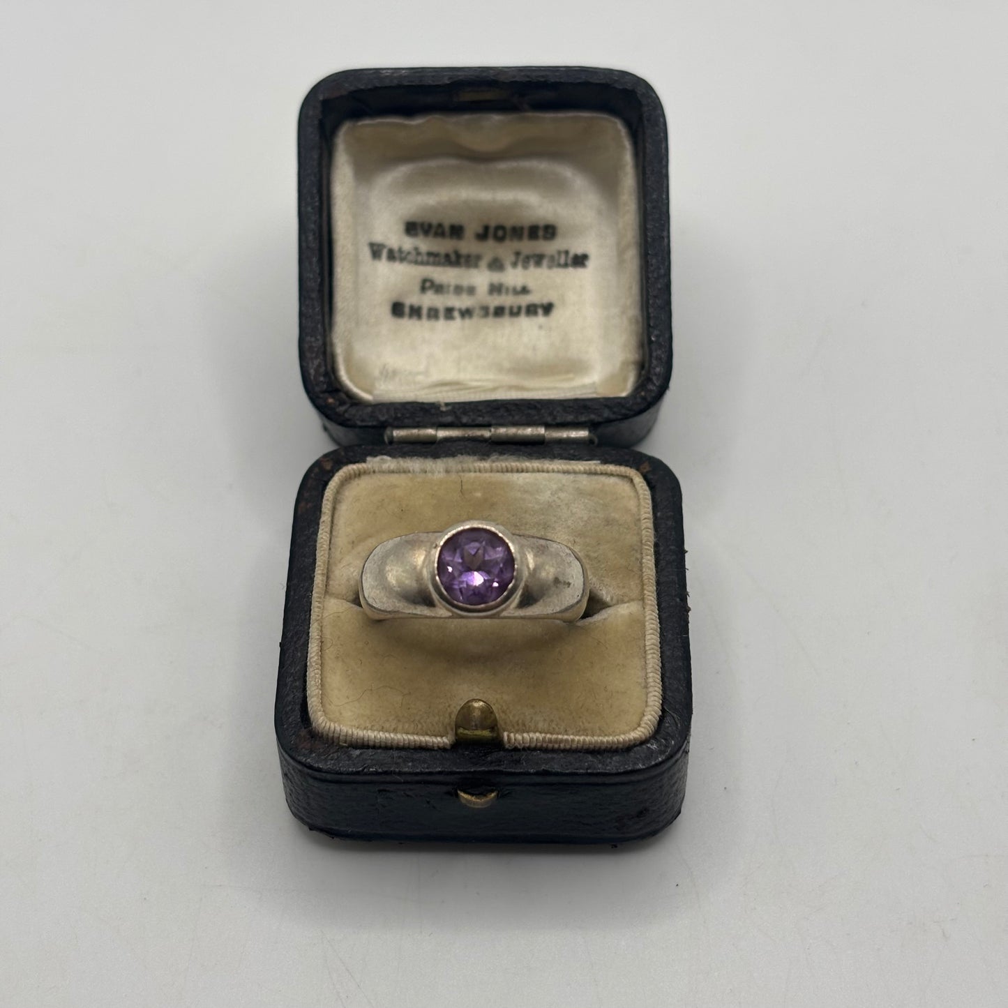 Silver Amethyst Ring