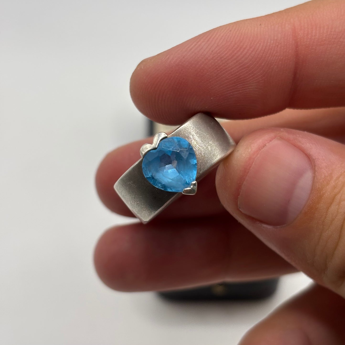 Silver Chunky Blue Topaz Ring (M)