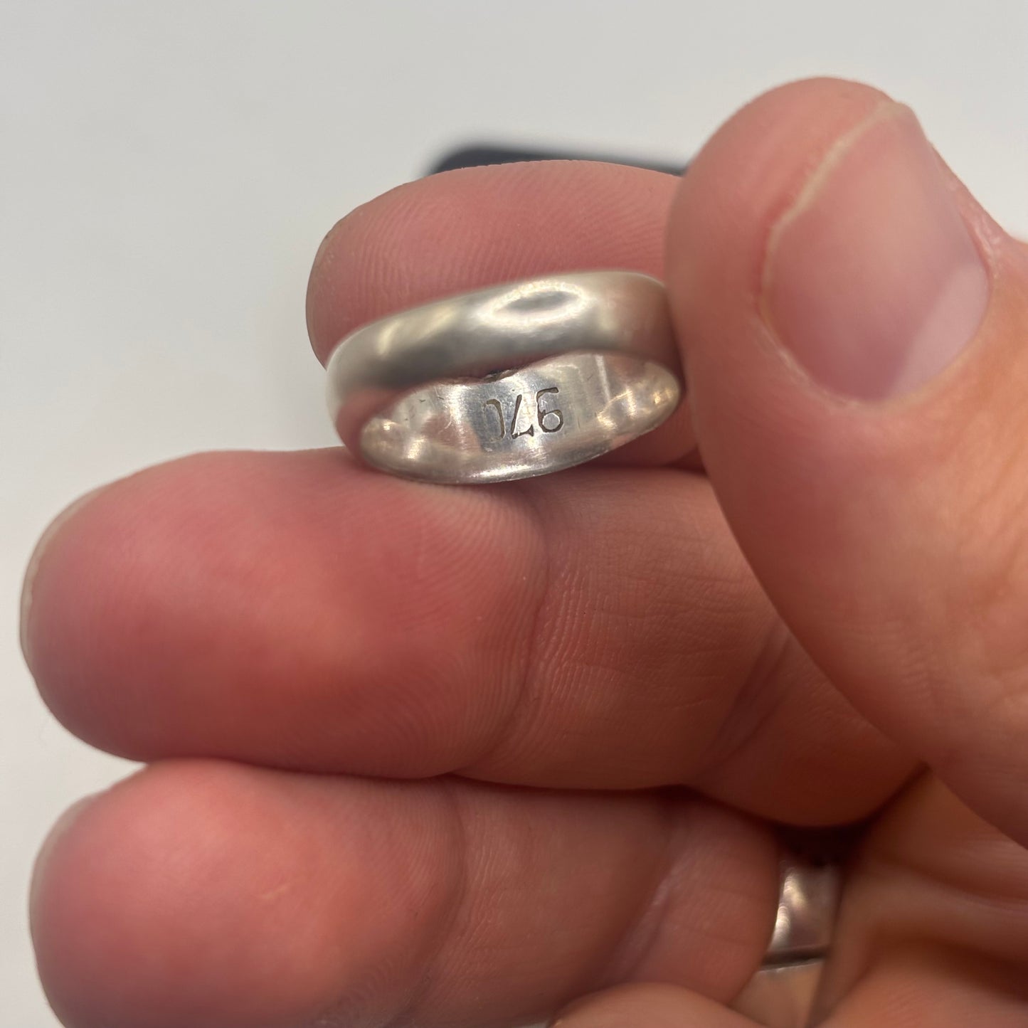 Silver Lapis Inlayed Ring (L)
