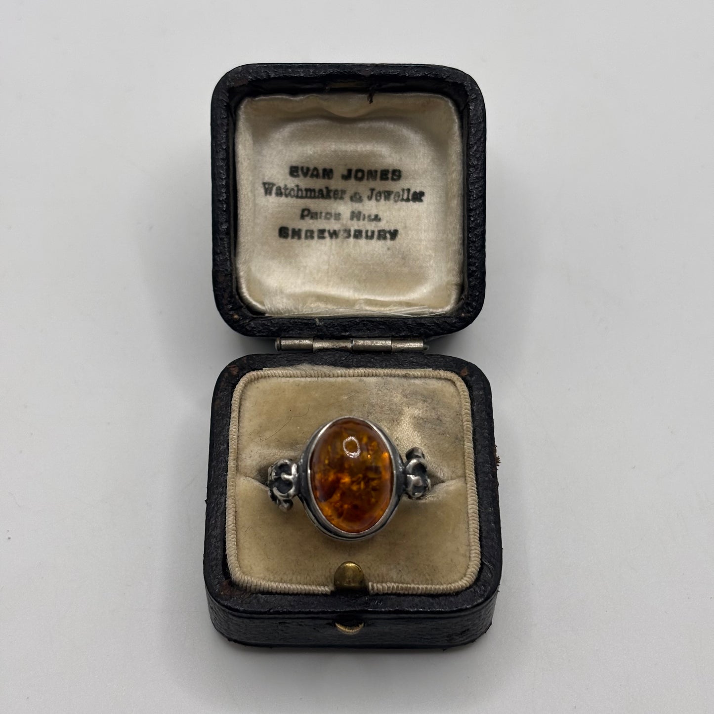 Silver Amber Ring (L)