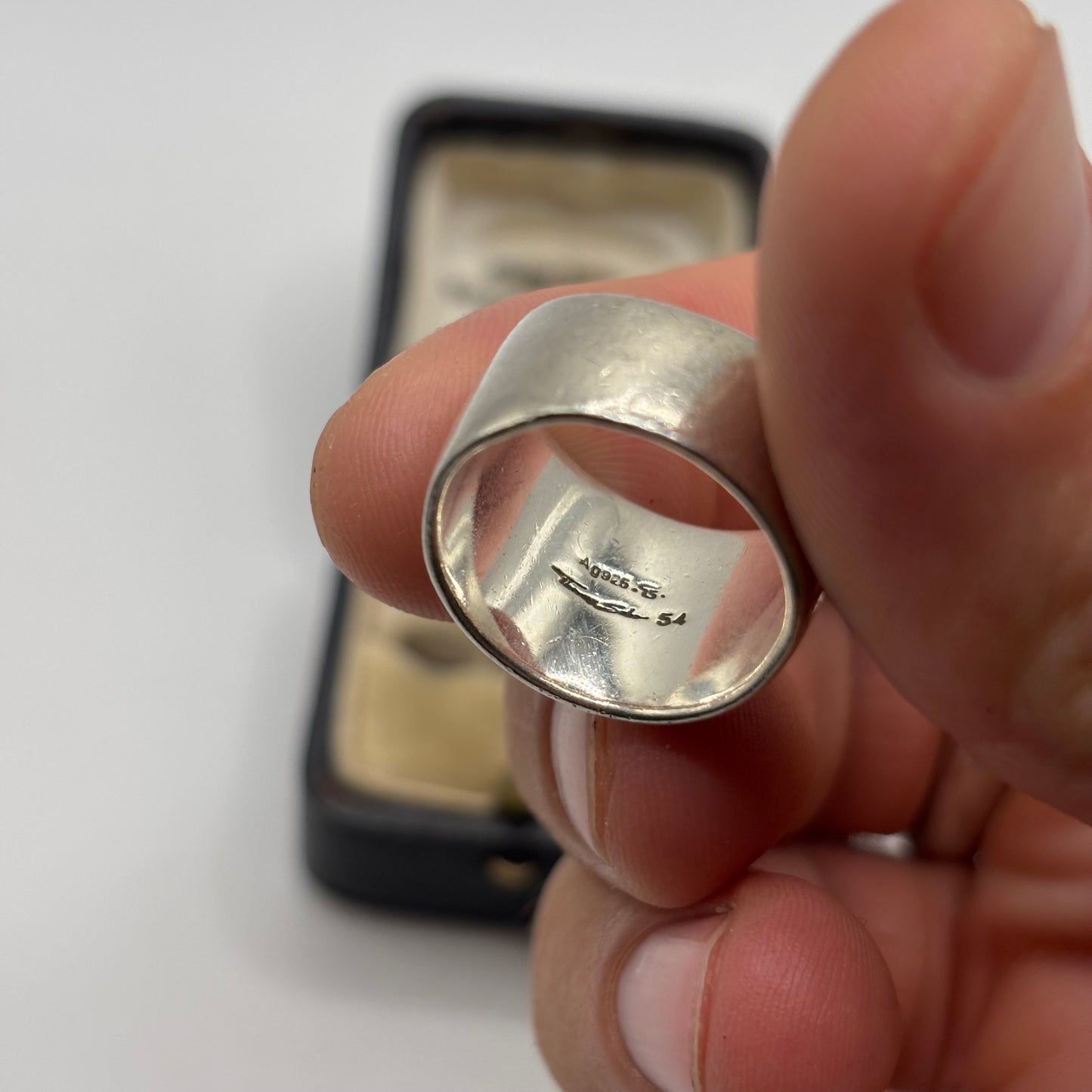 Silver Heavy Thomas Sabo Ring (N)