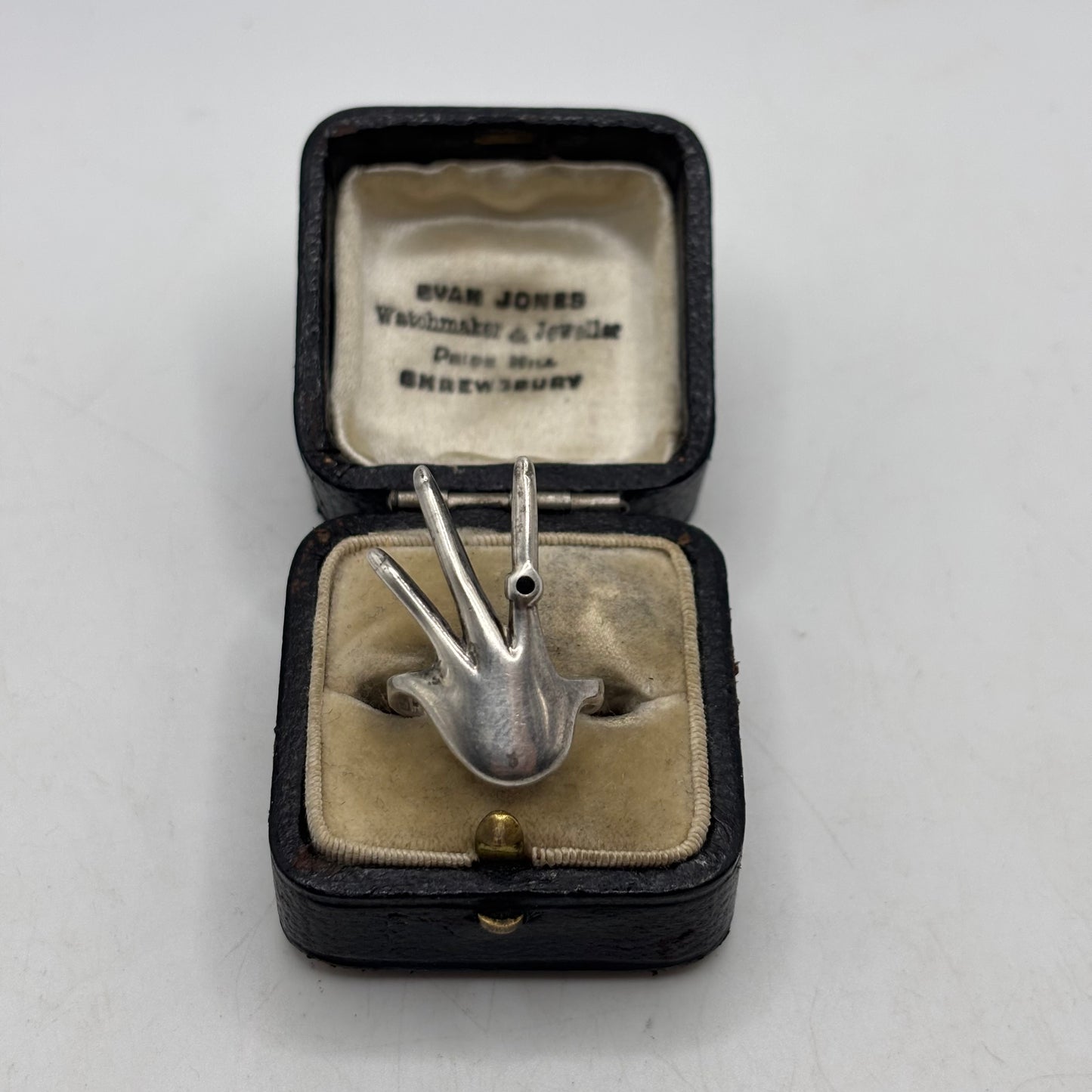 Silver Hand Ring (K)