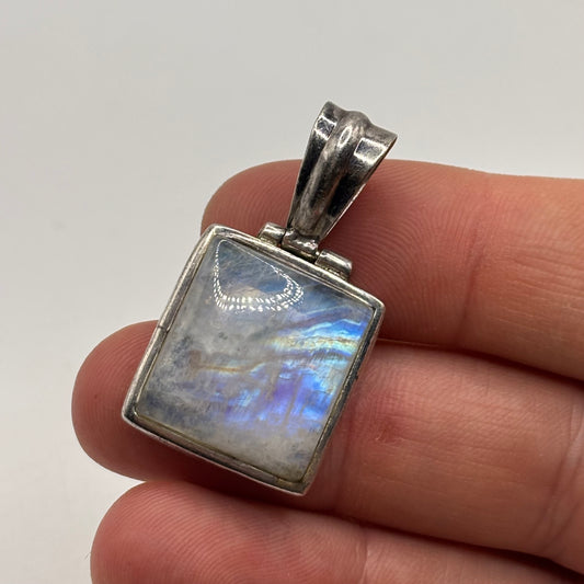 Silver Moonstone Pendant