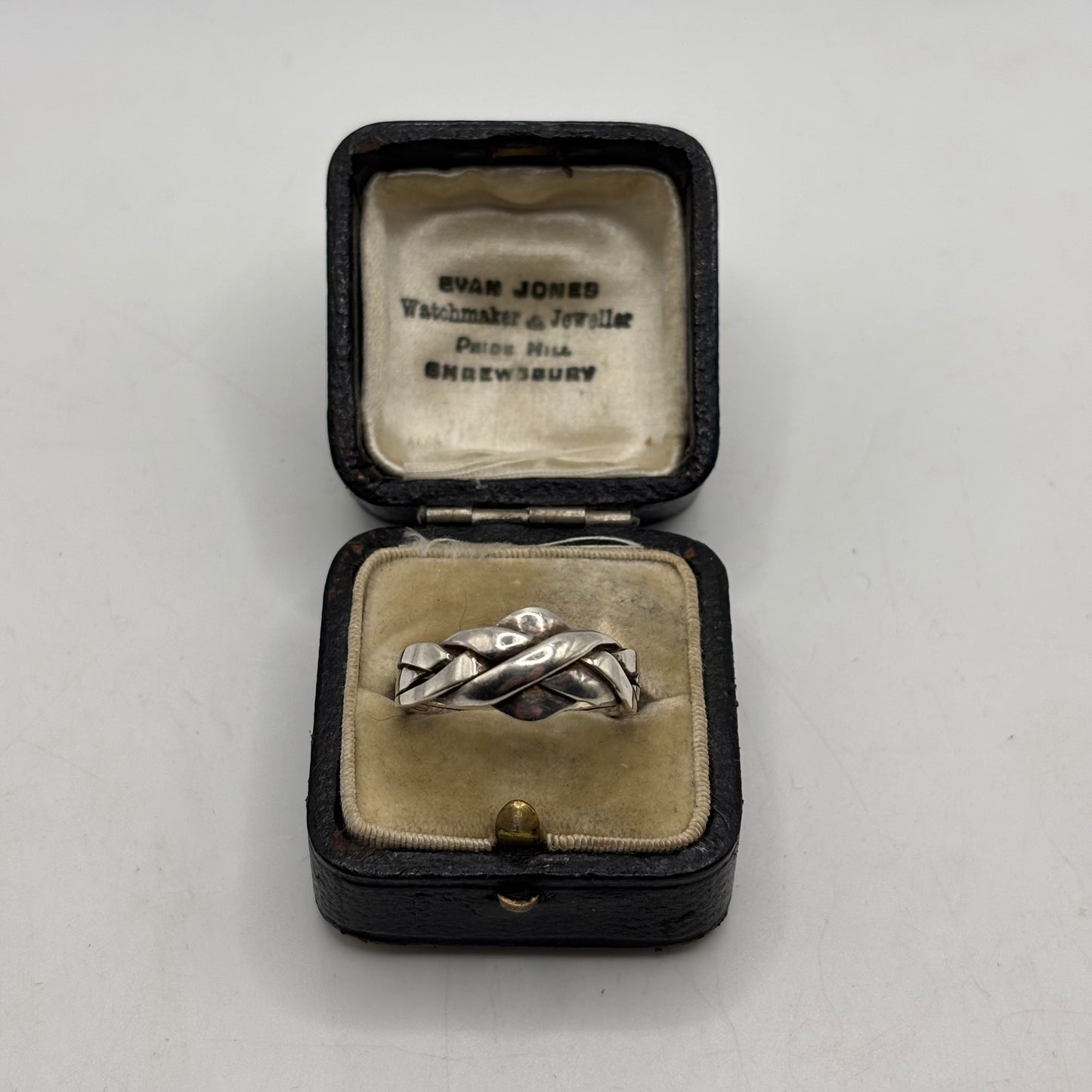 Silver Vintage Puzzle Ring (R)