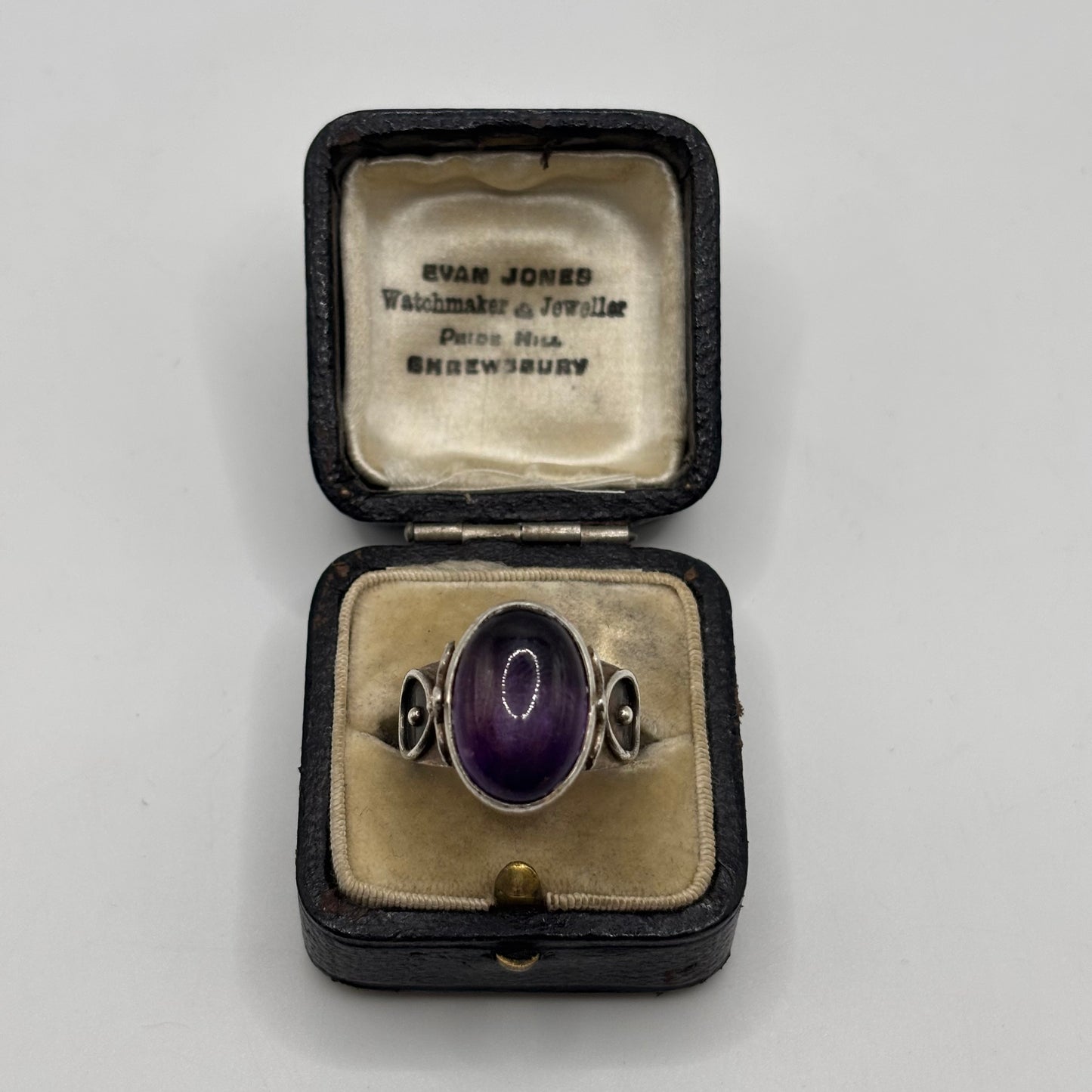 Silver Amethyst Ring (N)