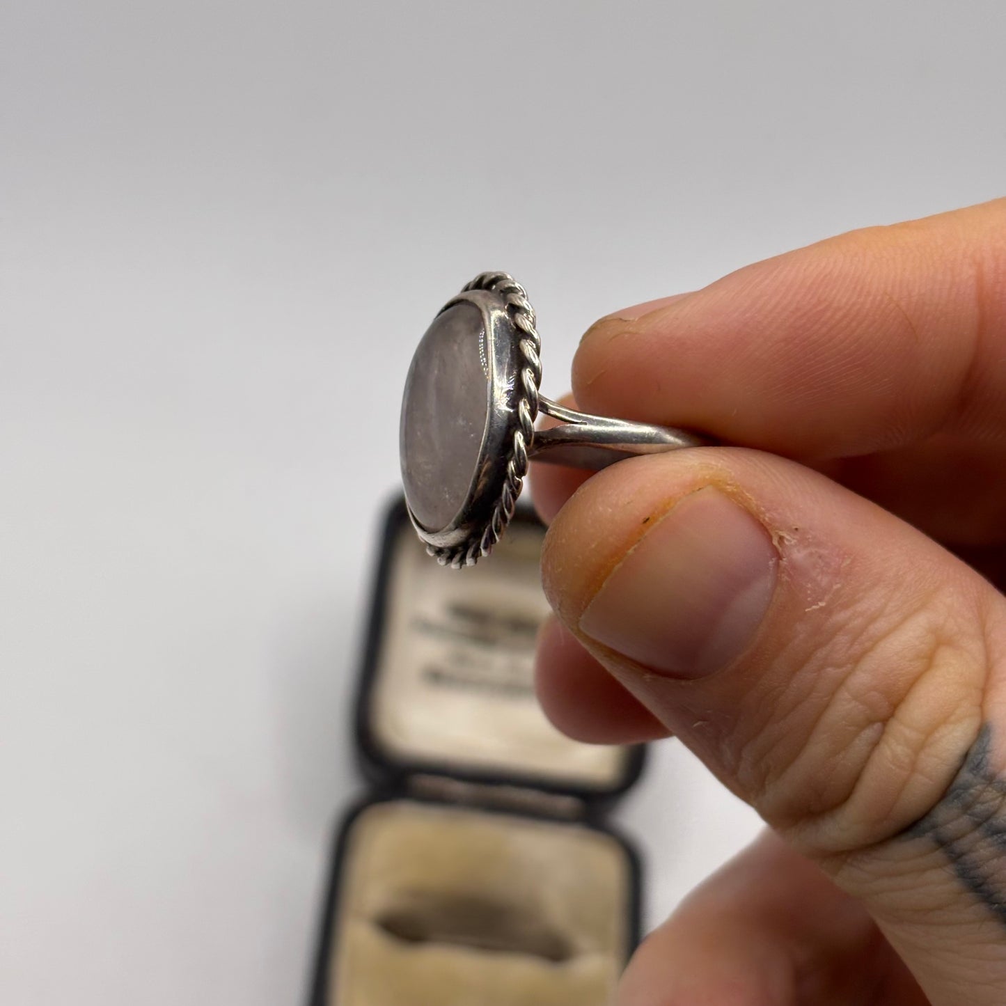 Silver Vintage Rose Quartz Ring