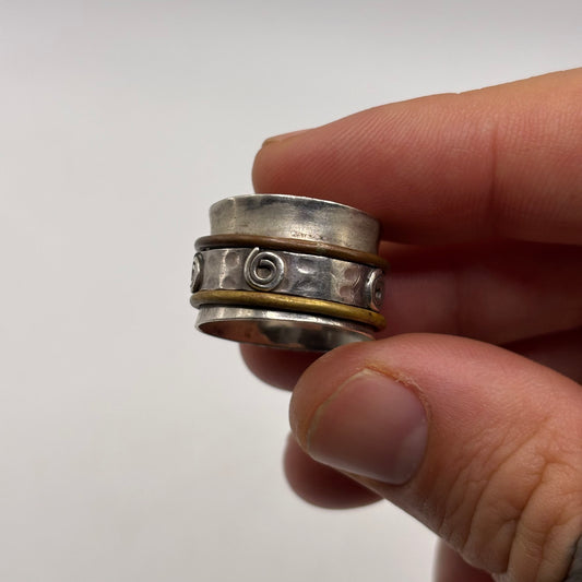 Silver Swirl Spinner Ring