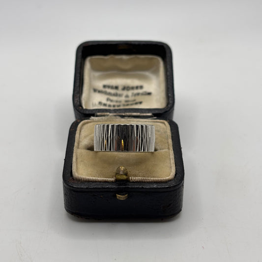 Silver Vintage Band Ring