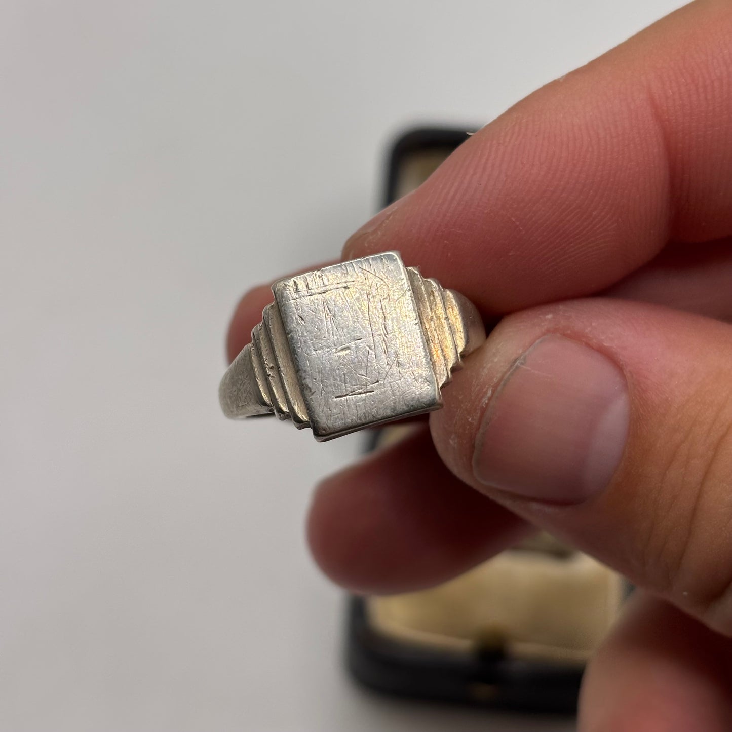 Silver Signet Ring (S)