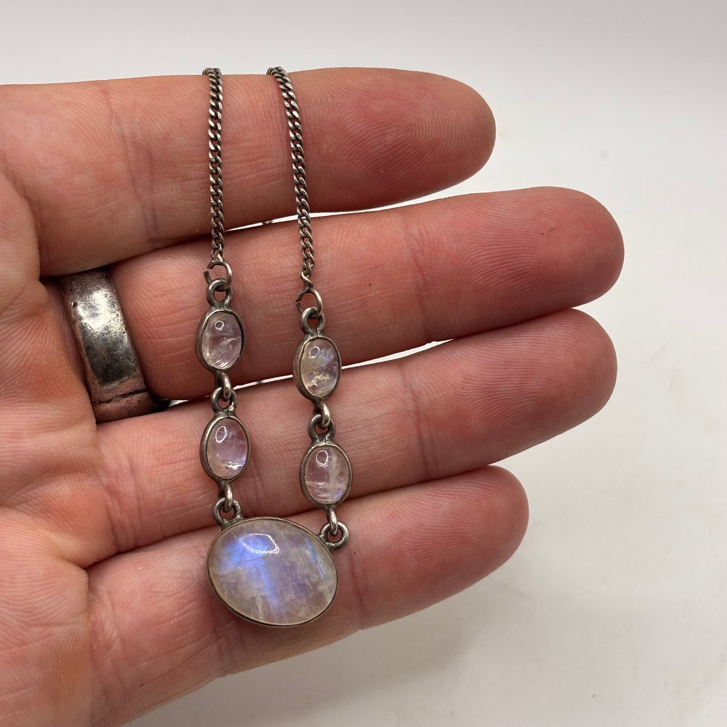 Silver 18” Moonstone Necklace