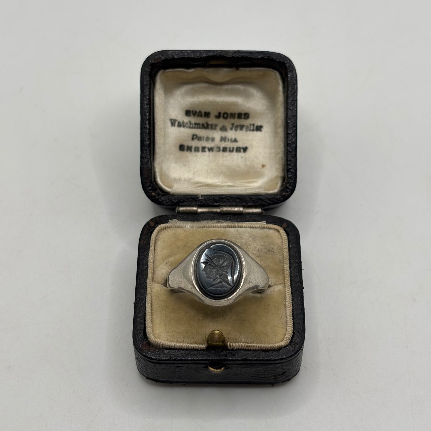 Silver Hematite Gladiator Signet Ring (U)