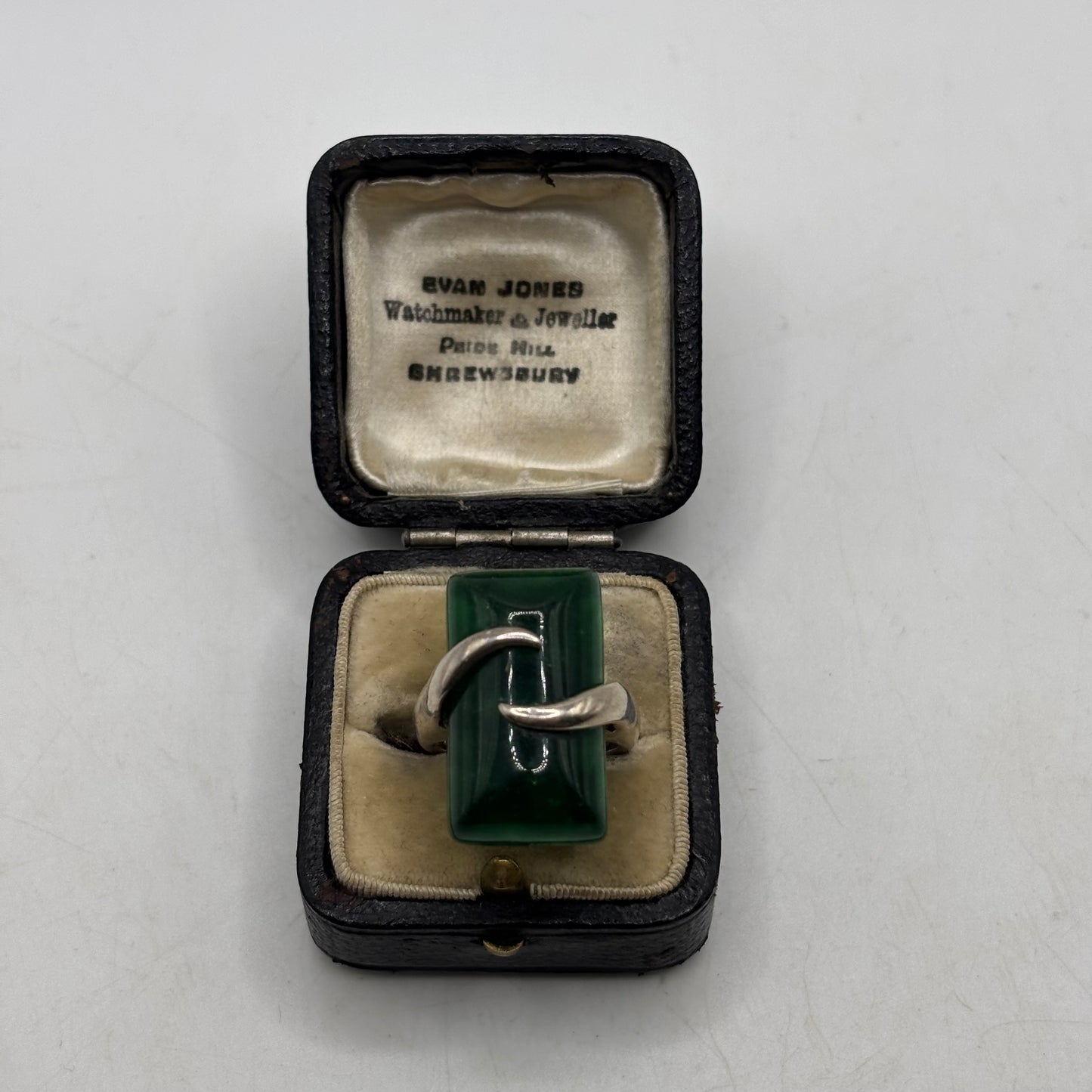 Silver Jade Ring (M)