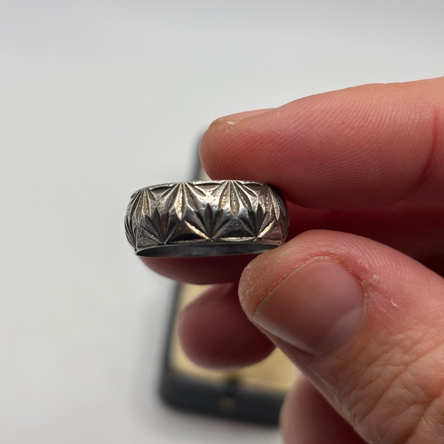 Silver Vintage Band Ring