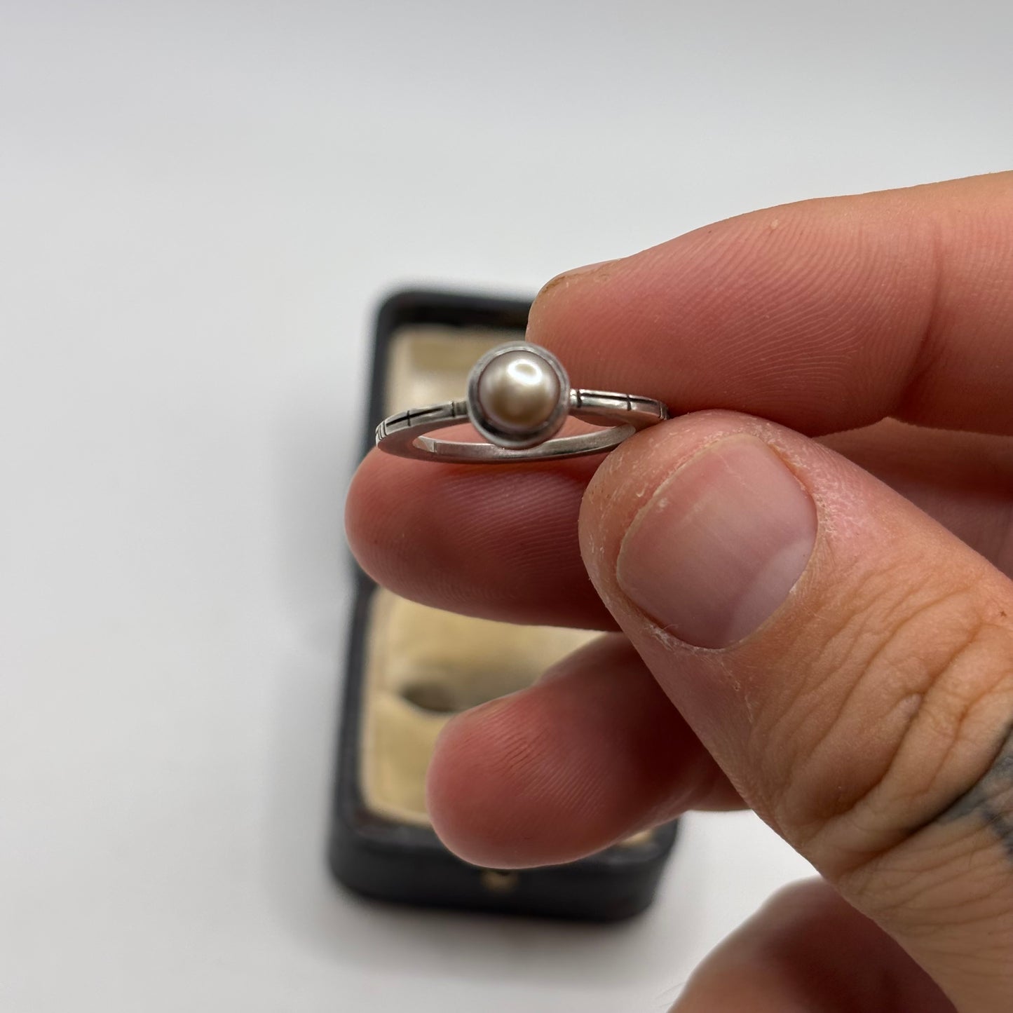 Silver Pearl Ring