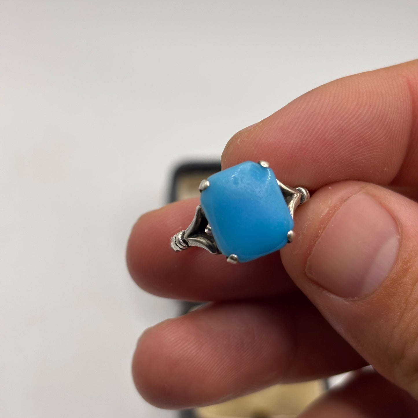 Silver Vintage Blue Glass Ring (P)