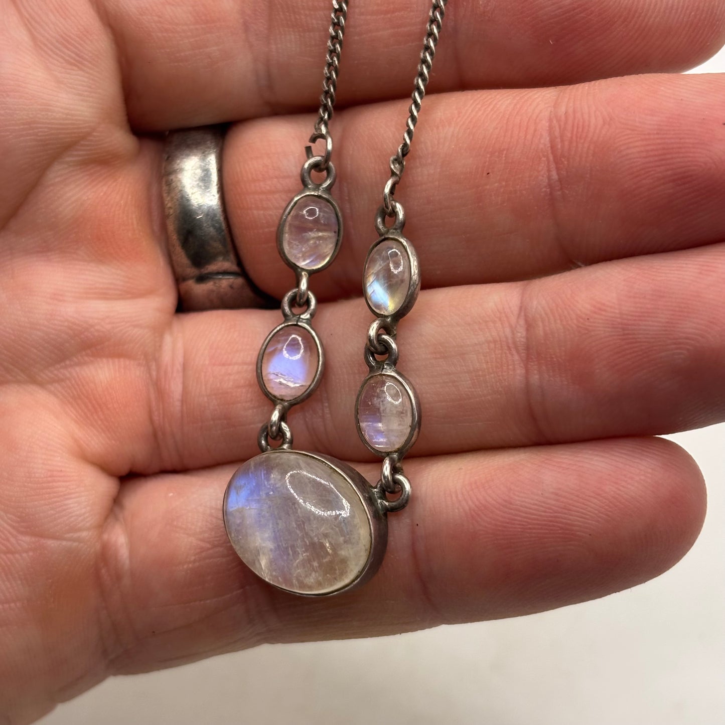 Silver 18” Moonstone Necklace