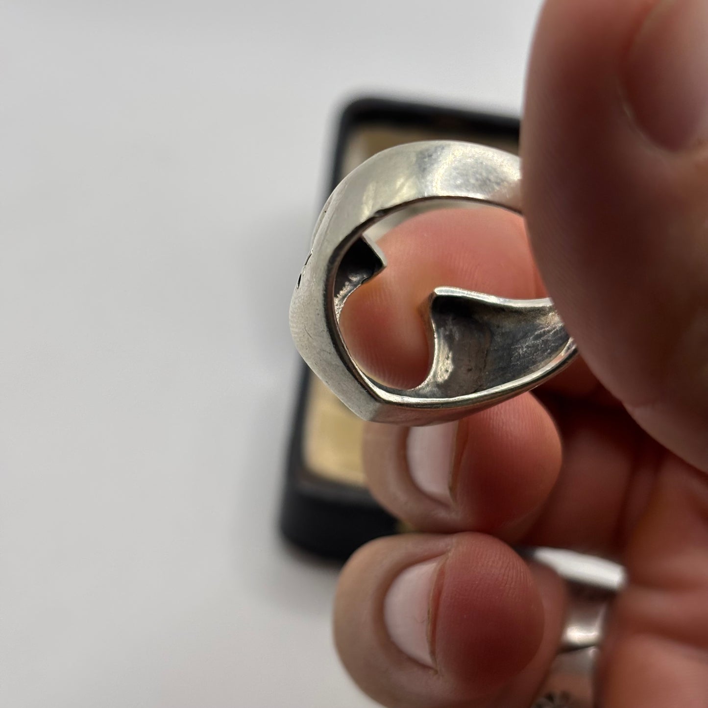 Silver Horseshoe Ring (X)