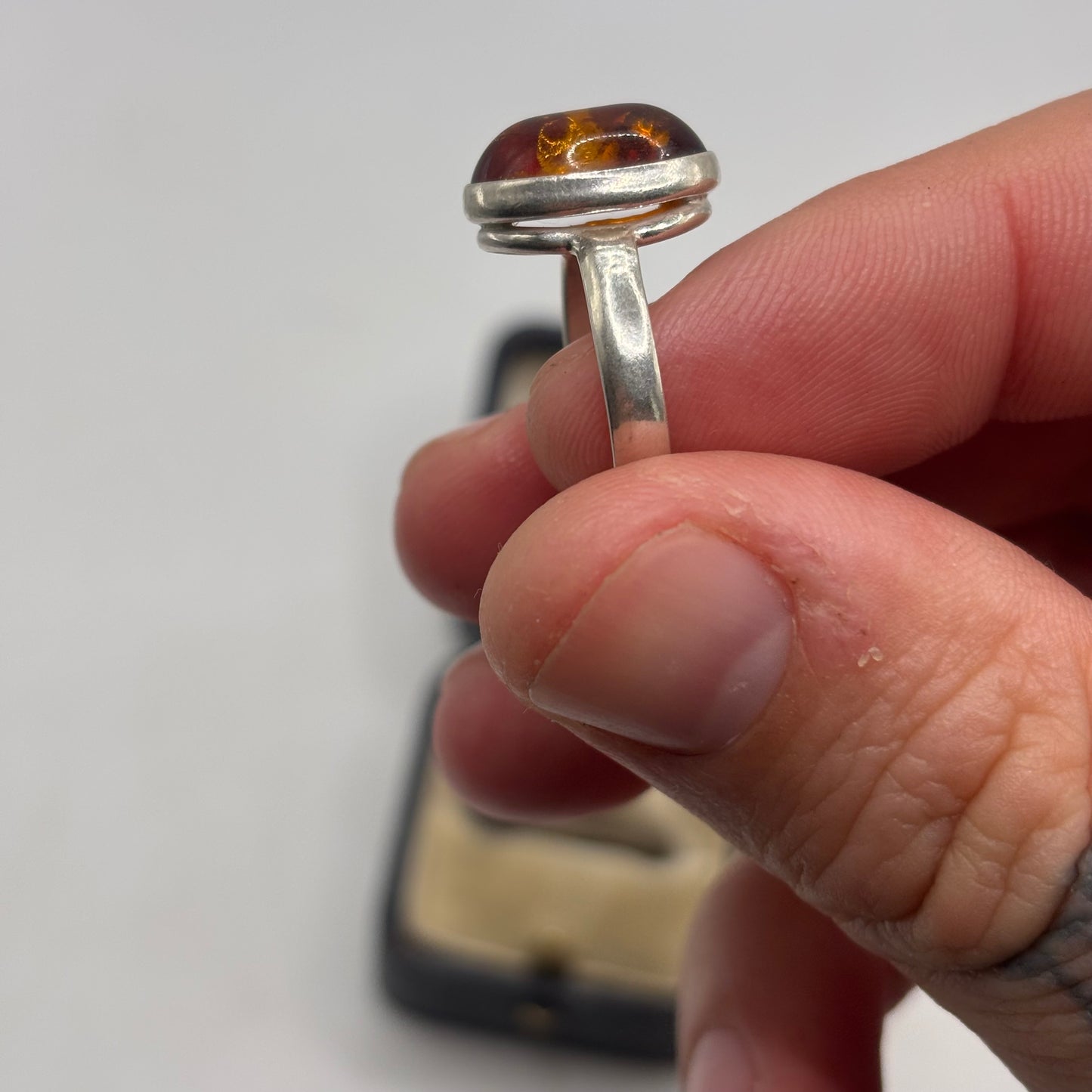 Silver Amber Ring (K)