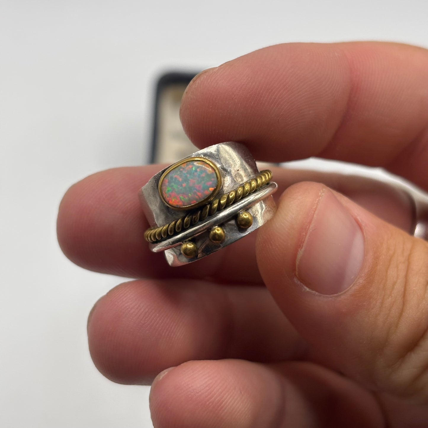 Silver Opal Band Ring (L)