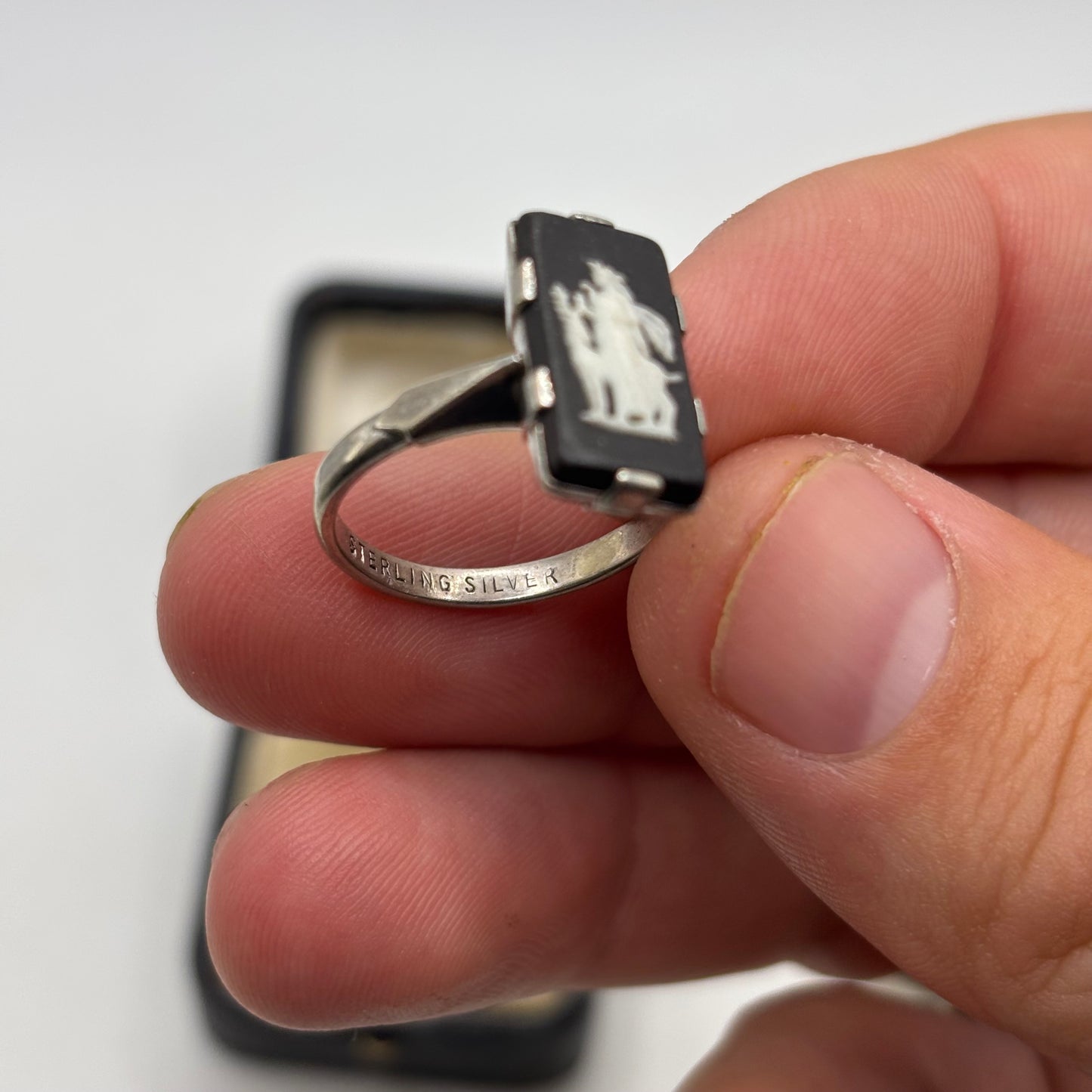 Silver Vintage Wedgewood Ring (M)