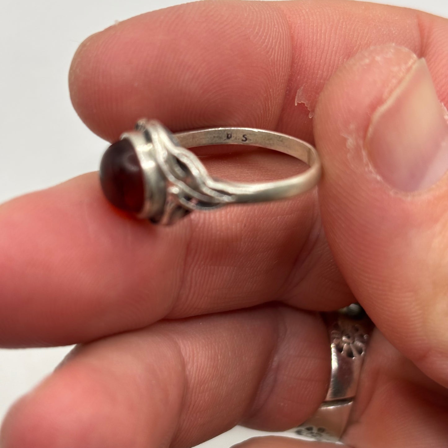 Silver Amber Ring (N)