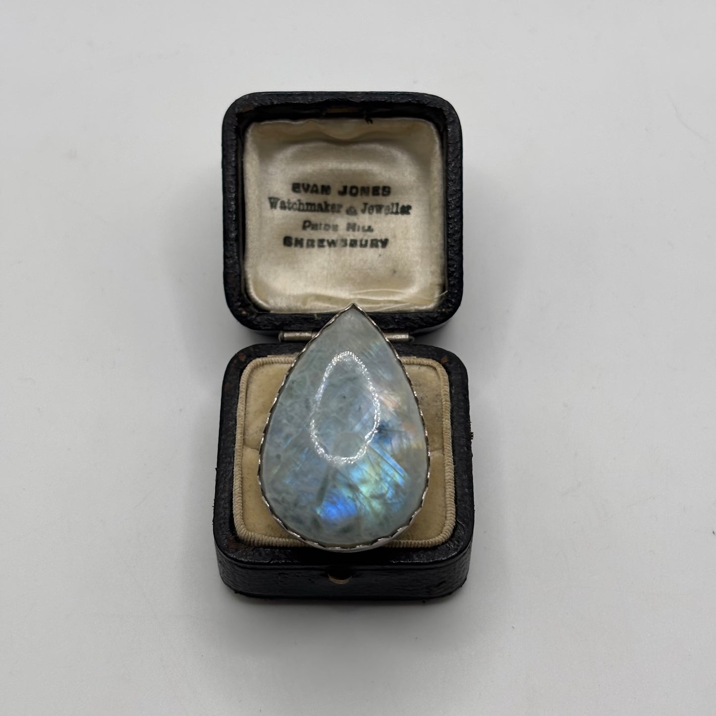 Silver Incredible Moonstone Ring (T)