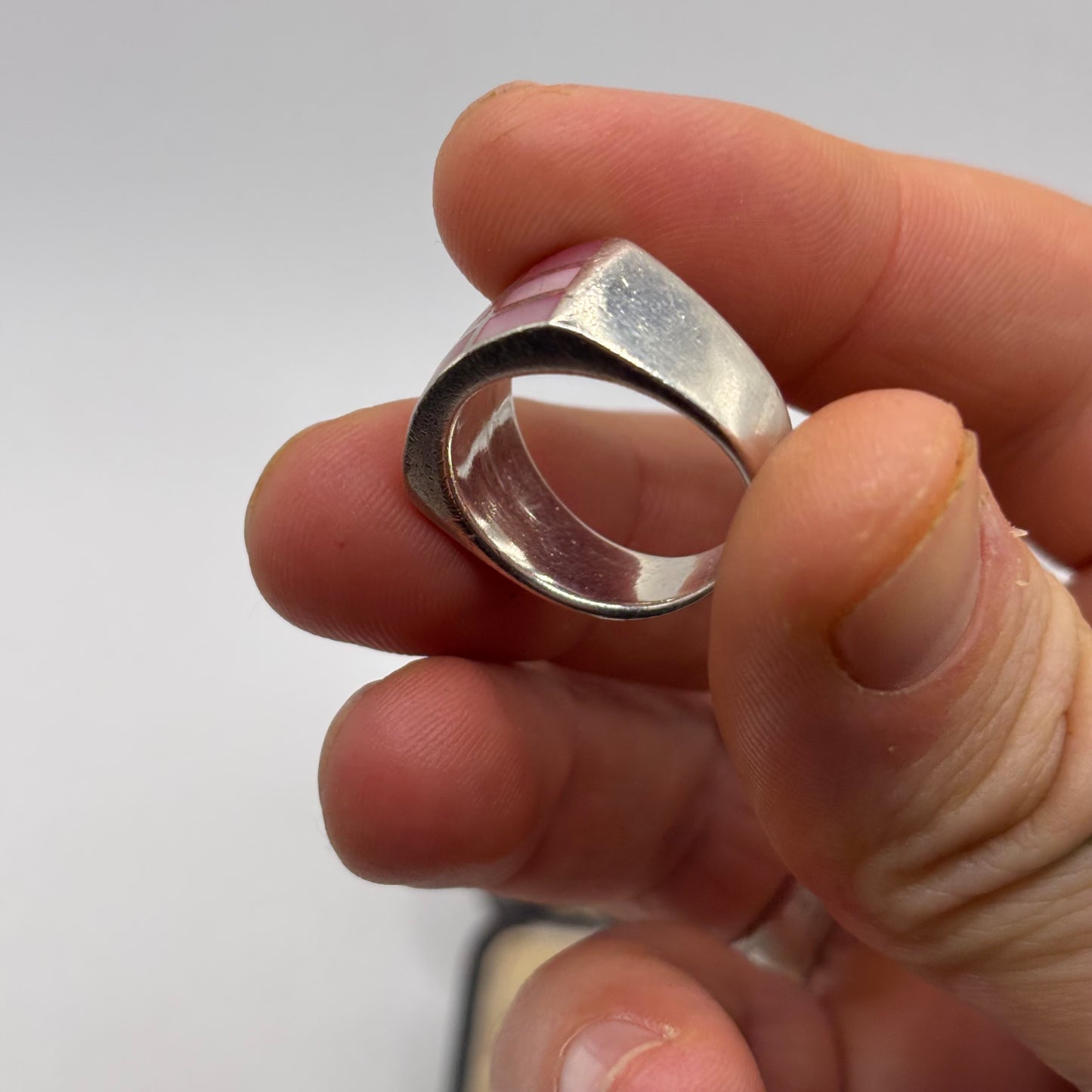 Silver Heavy Pink Pearl Ring