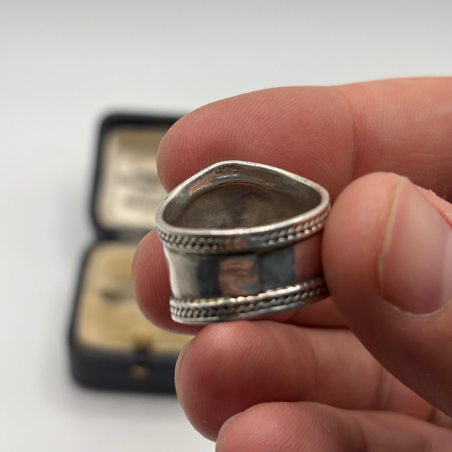 Silver Band Ring (P)