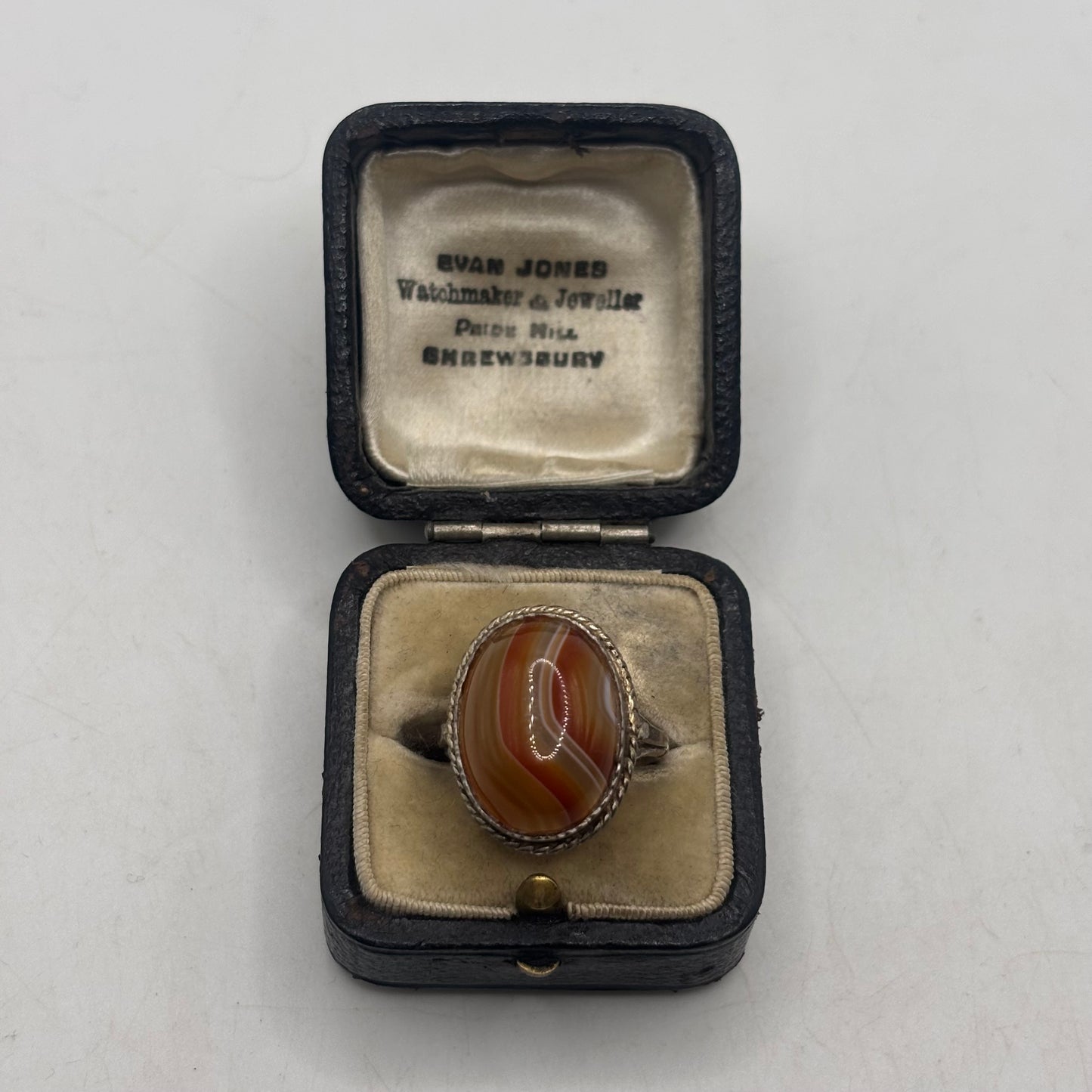 Silver Vintage Agate Ring (N)
