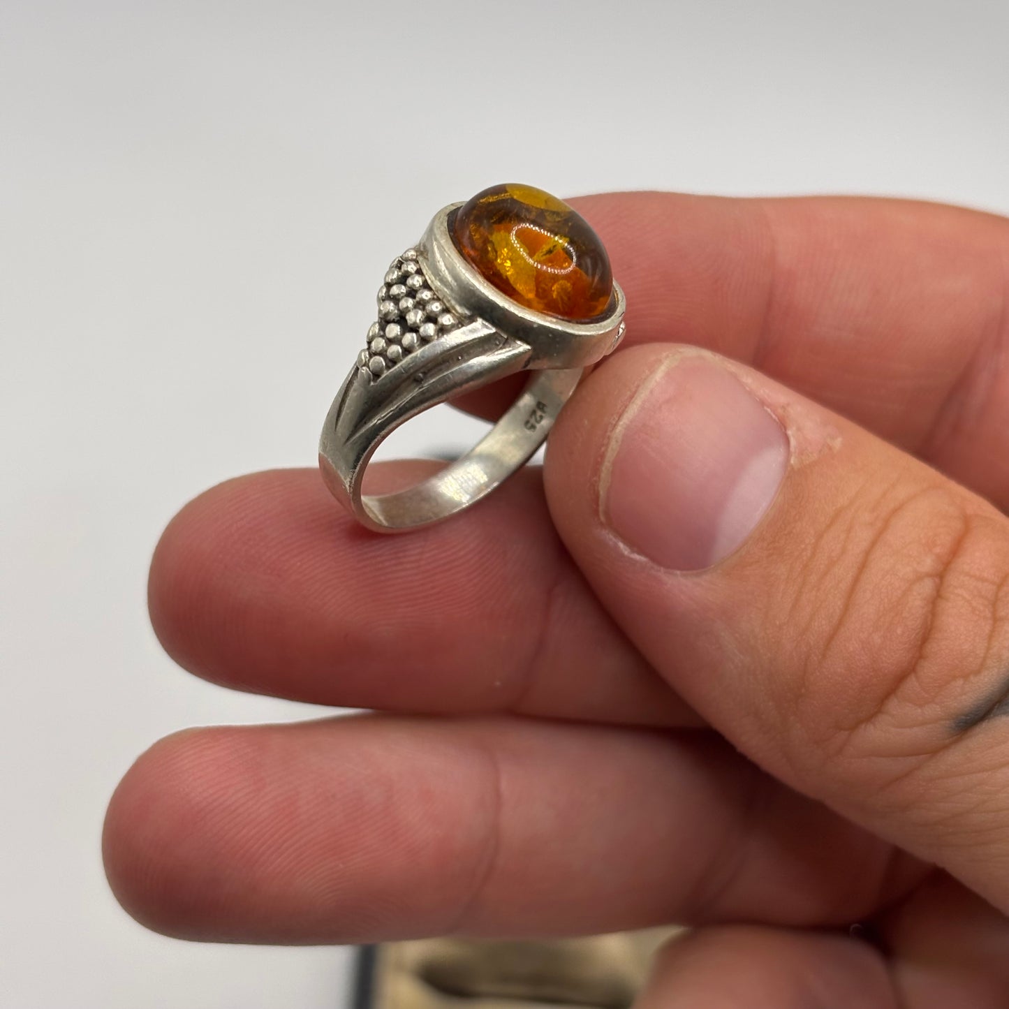 Silver Amber Signet Ring (R)