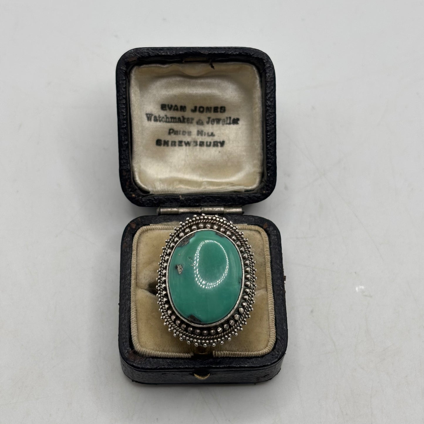 Beautiful Silver Large Turquoise Ring (R)