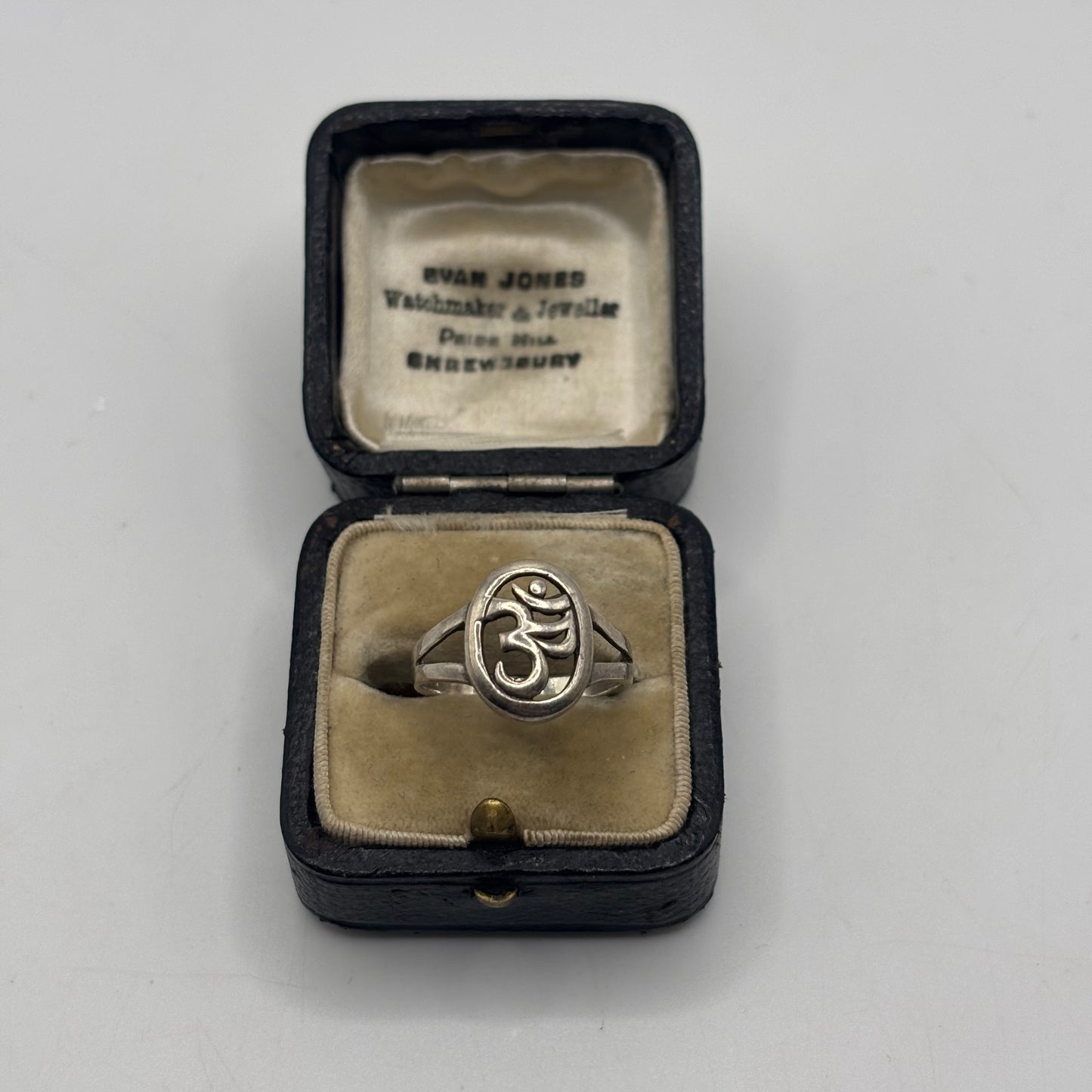 Silver Om Ring