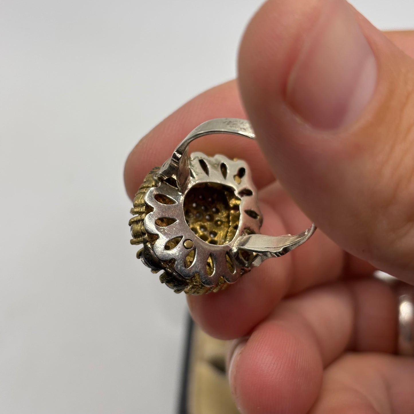 Silver Large Indian Cubic Zirconia (U)