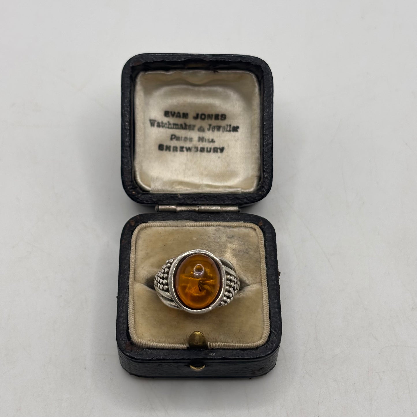 Silver Amber Signet Ring (K)