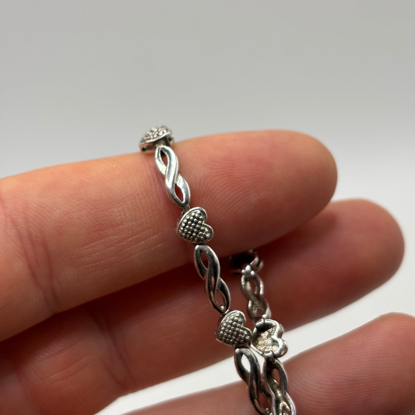 Silver 7” Heart Link Bracelet