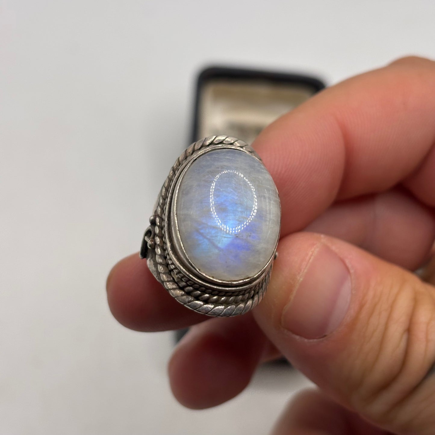 Silver Large Moonstone Ring (M)