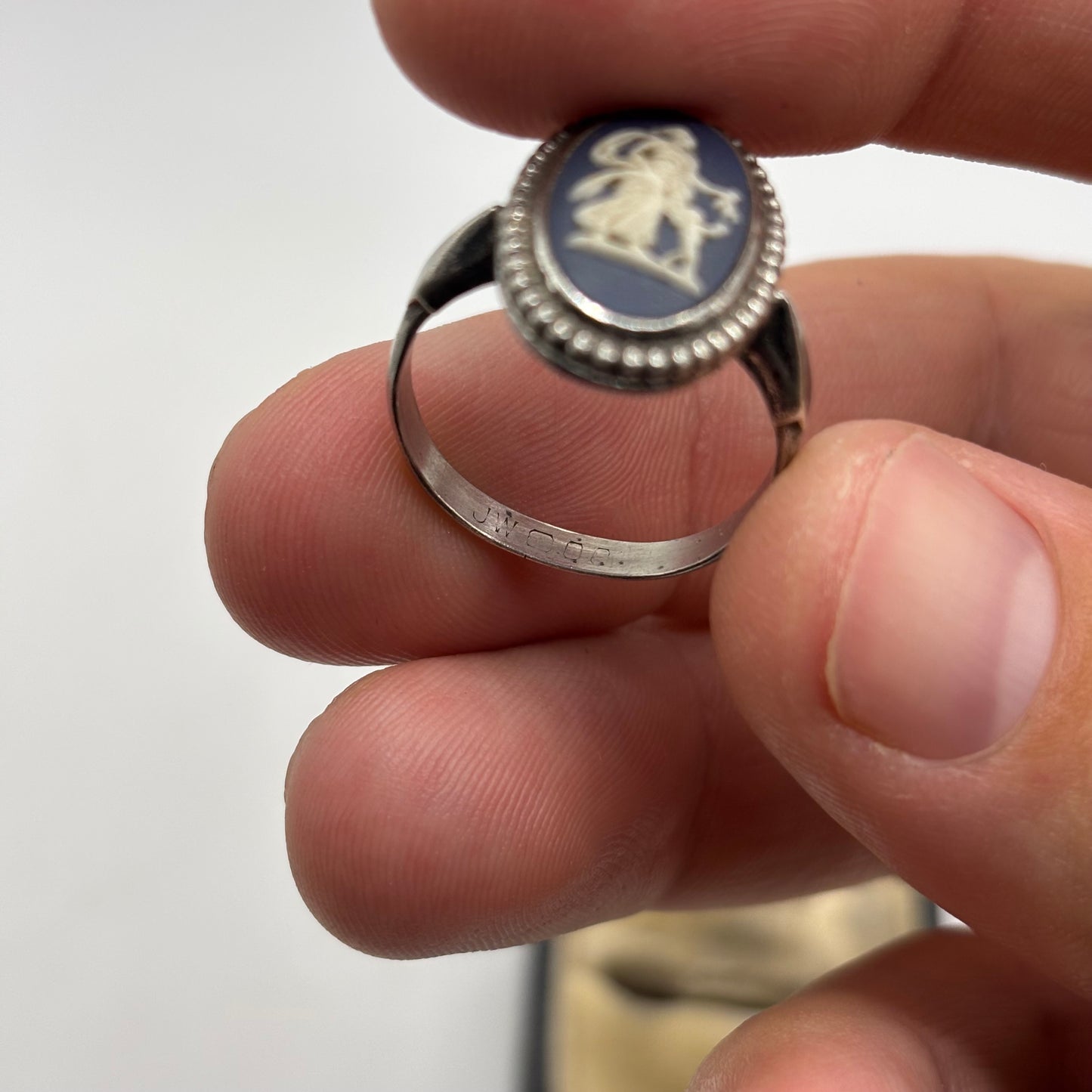 Silver Wedgewood Ring (R)