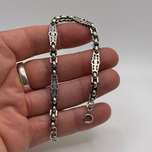 Silver 7.5” Victorian Fancy Link Bracelet