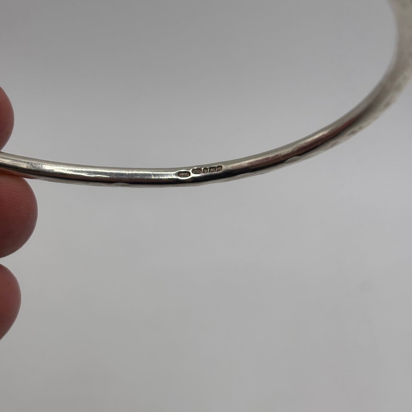 Silver Hammered Bangle (60mm)
