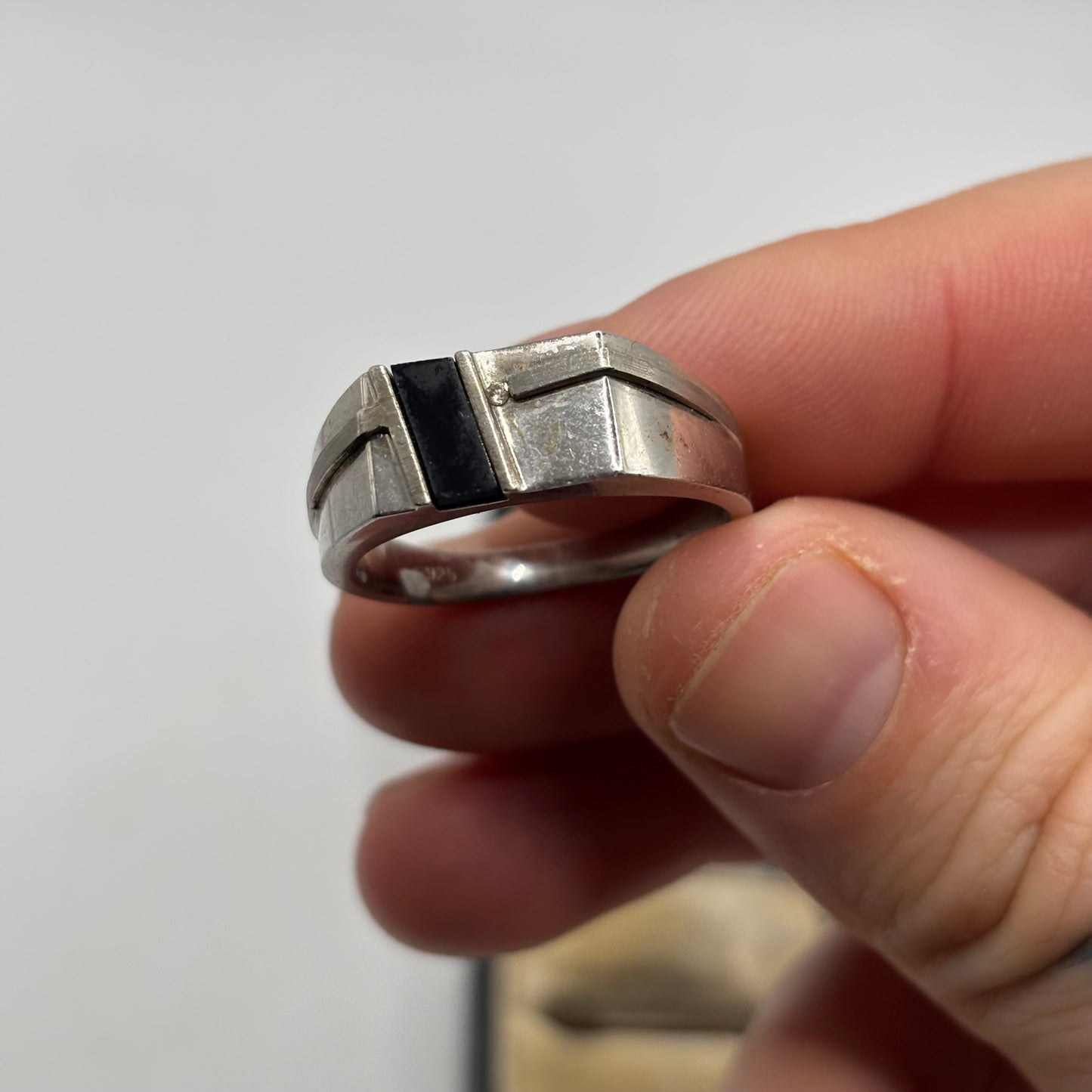 Silver Onyx Signet Ring (V)