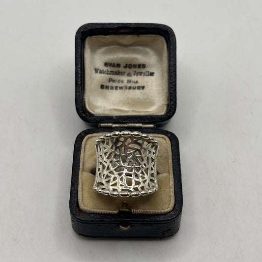 Silver Band Ring (N)