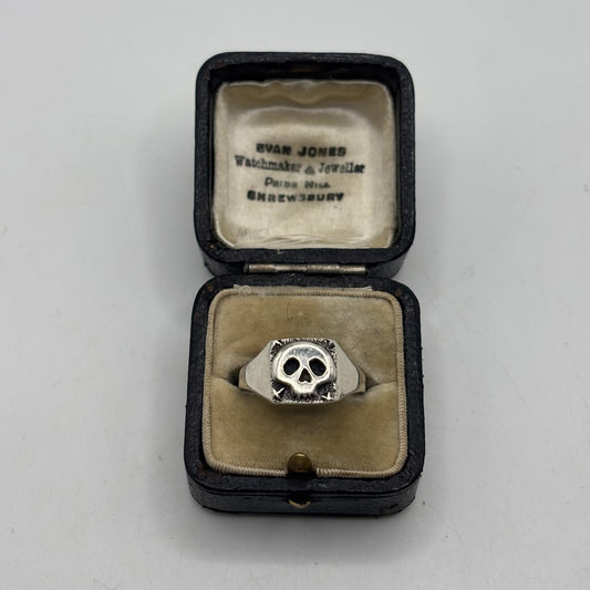 Silver Skull Signet Ring