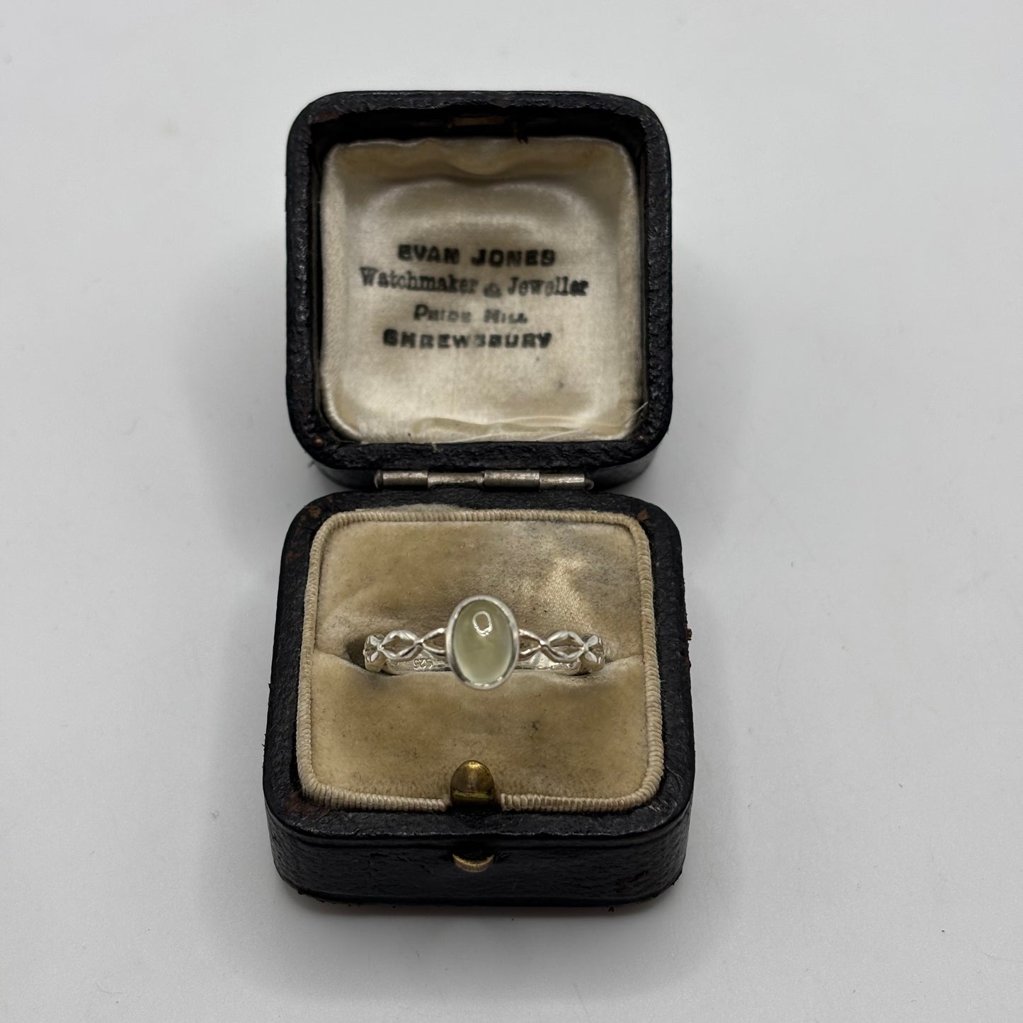 Silver Peridot Ring (S)