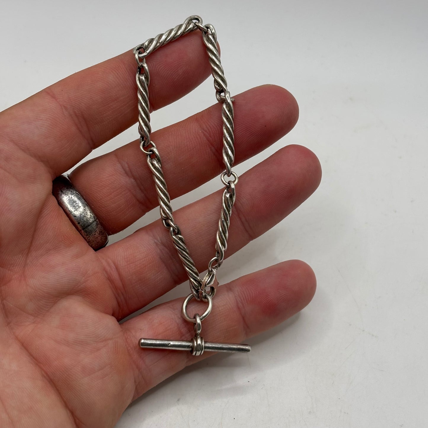 Silver 7.5” T-Bar Twisted Bracelet