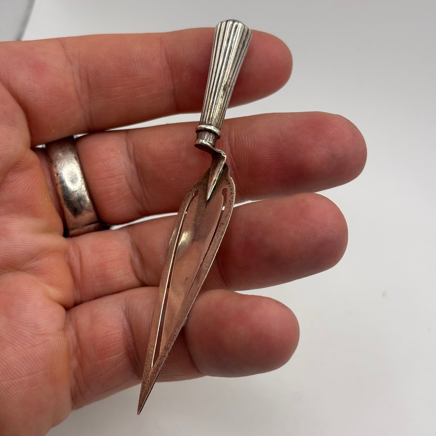 Silver Edwardian Novelty Book Mark