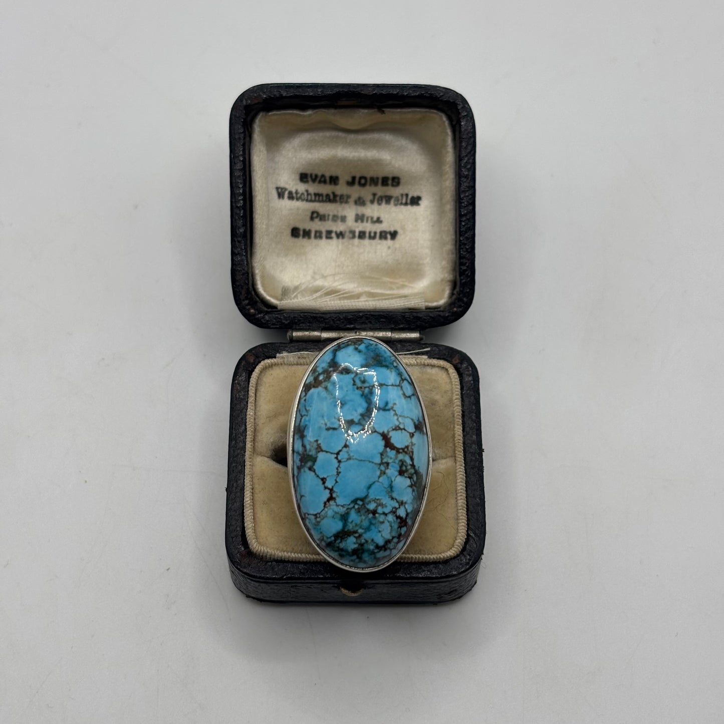 Silver Beautiful Turquoise Ring